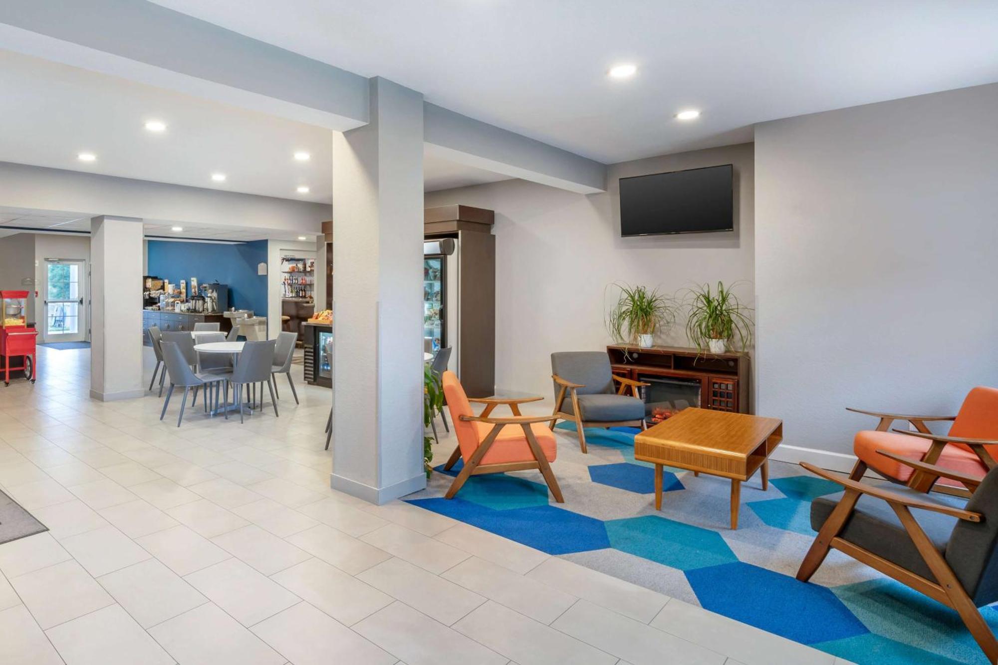 Microtel Inn & Suites By Wyndham Brooksville Ridge Manor Εξωτερικό φωτογραφία